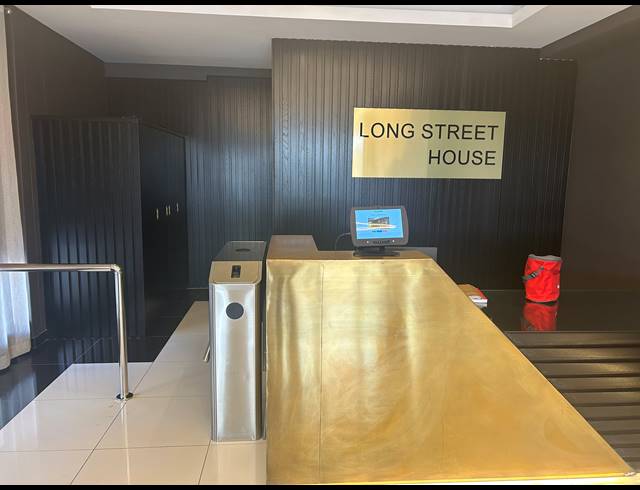 215M² BUILDING TO LET IN CAPE TOWN CITY CENTRE